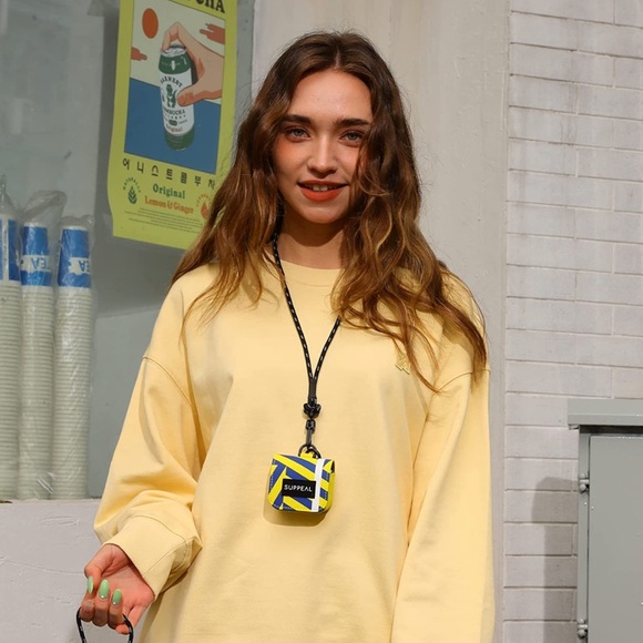 Air Pod Case - Picture 3 of 3